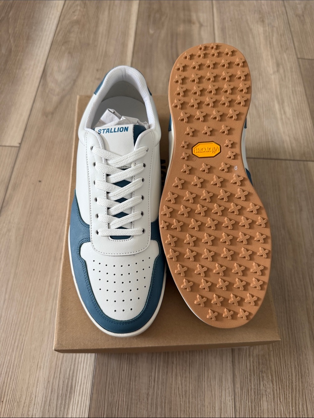 Stallion C1 Golf Shoes - White/Blue - Size 9 - Brand New